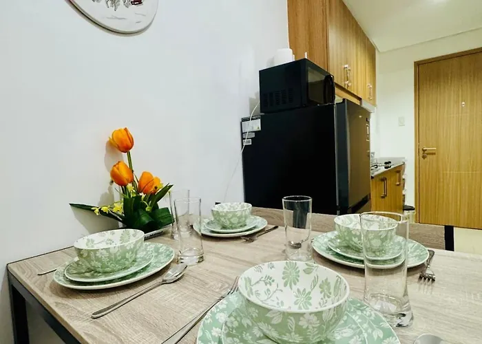 Stylish 1br At Lush Residences Makati With View Apartment