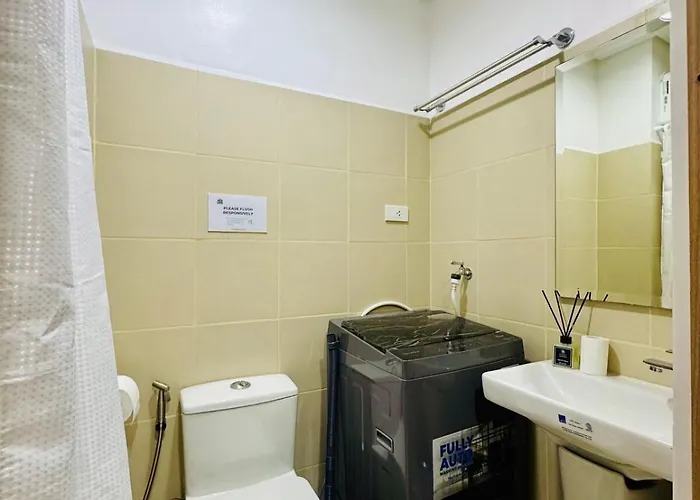 Stylish 1br At Lush Residences Makati With View Apartment