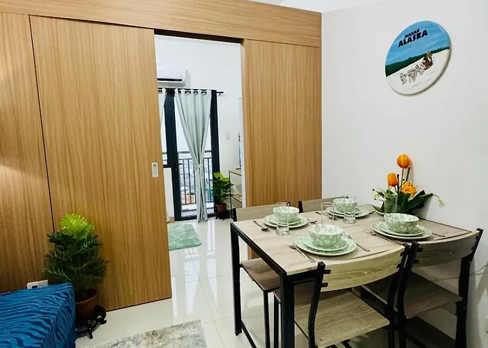 Stylish 1br At Lush Residences Makati With View Manila