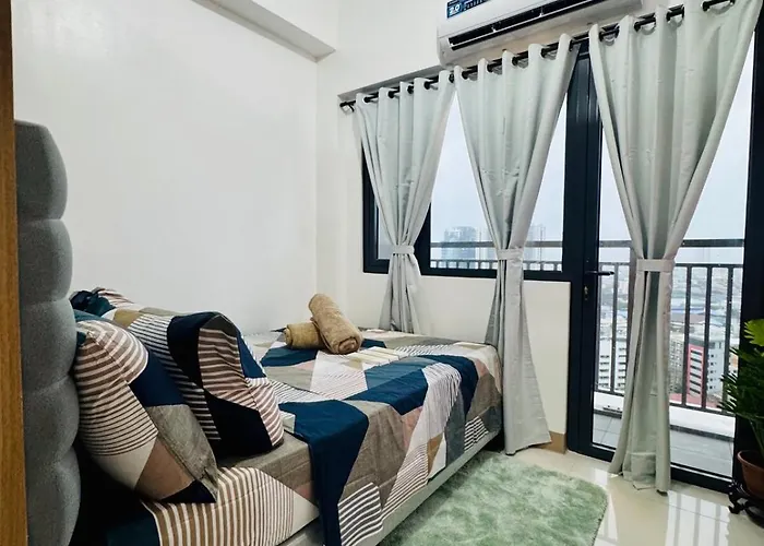 Apartment Stylish 1br At Lush Residences Makati With View