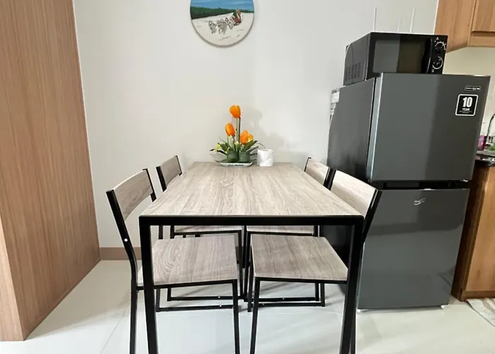 Stylish 1br At Lush Residences Makati With View * Manila